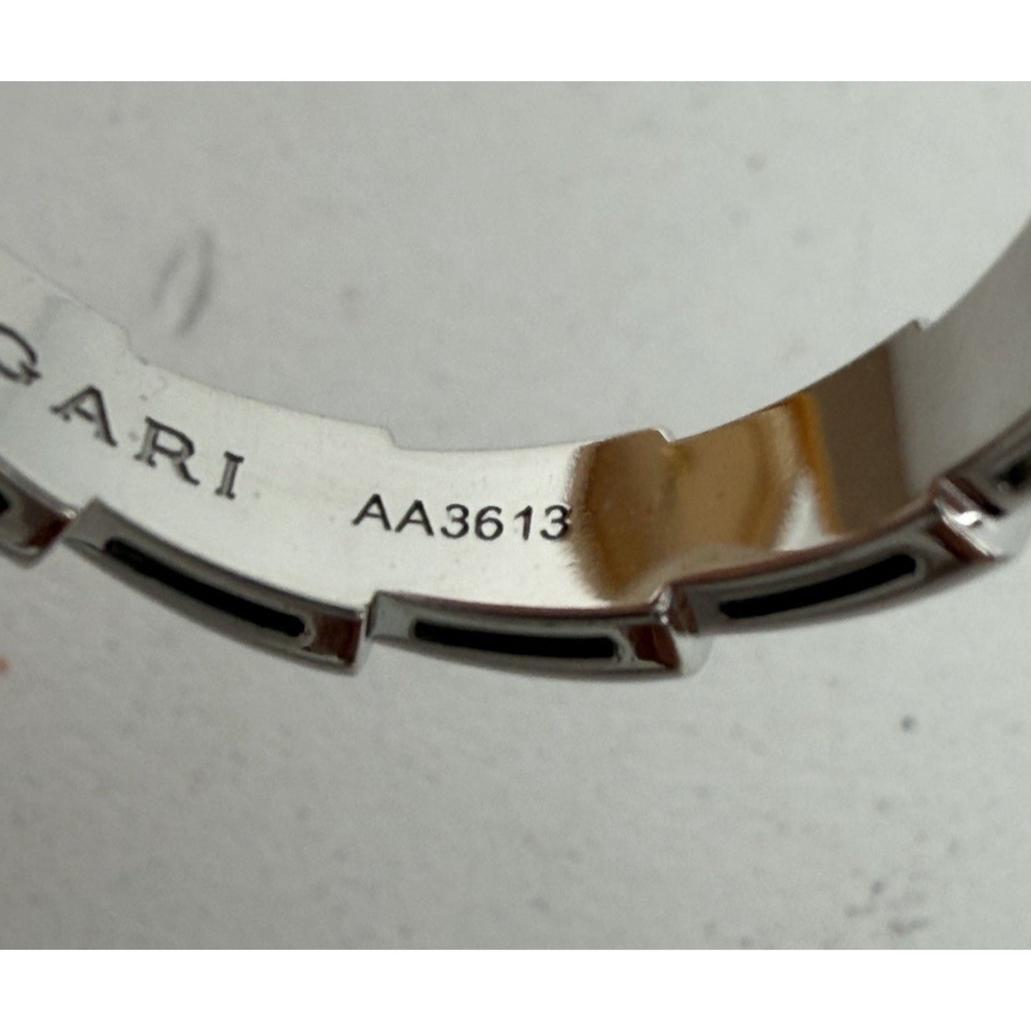 Bvlgari Serpenti Viper Band in 18k White Gold Size 62/US 10