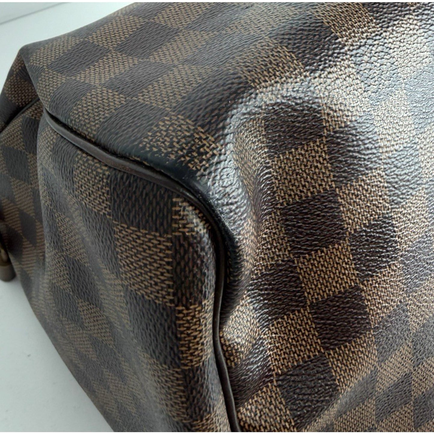 Louis Vuitton Speedy 30 Bag in Damier Ebene Coated Canvas 2018 S-08
