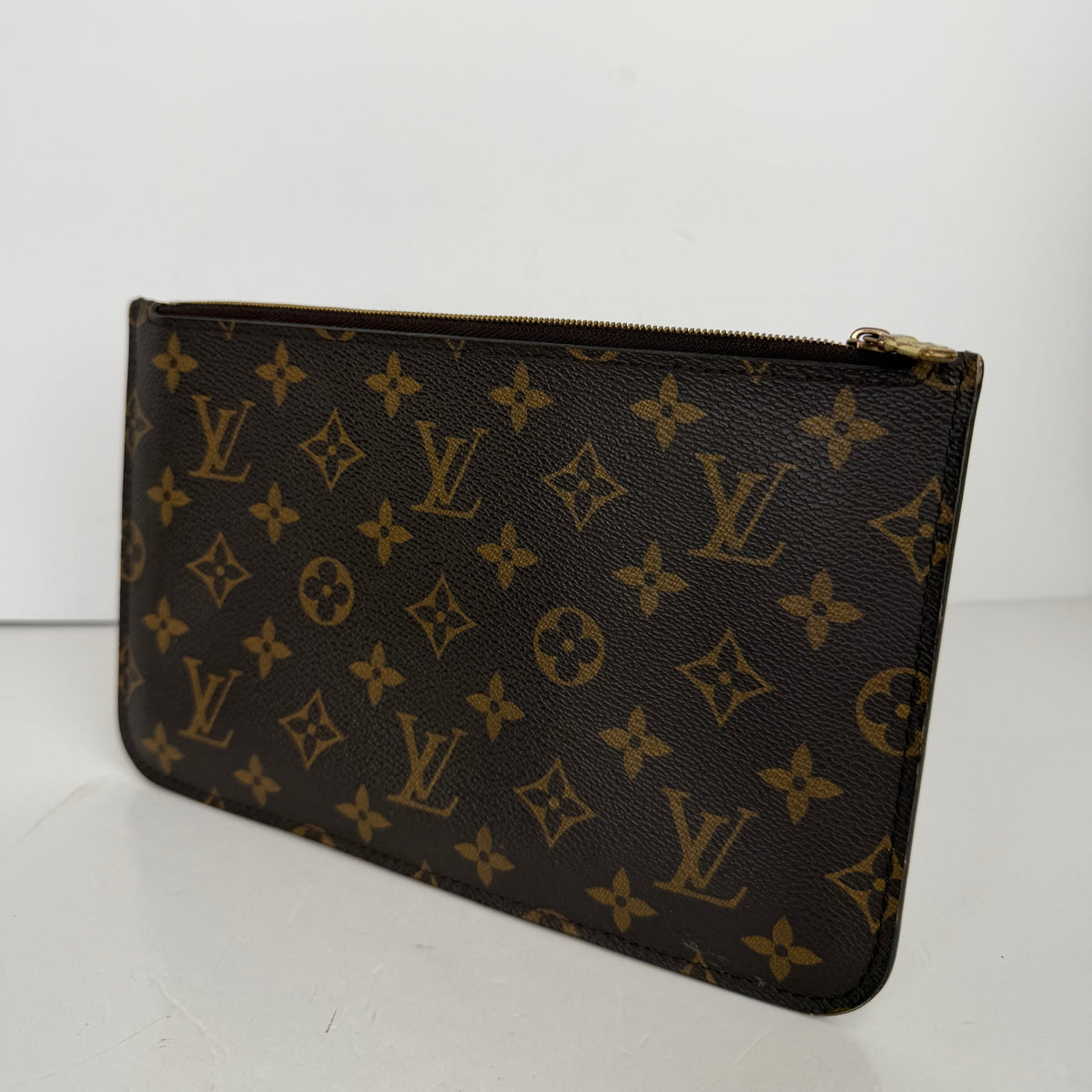 Louis Vuitton Neverfull Pochette Wristlet in Brown LV Monogram Coated Canvas YS12