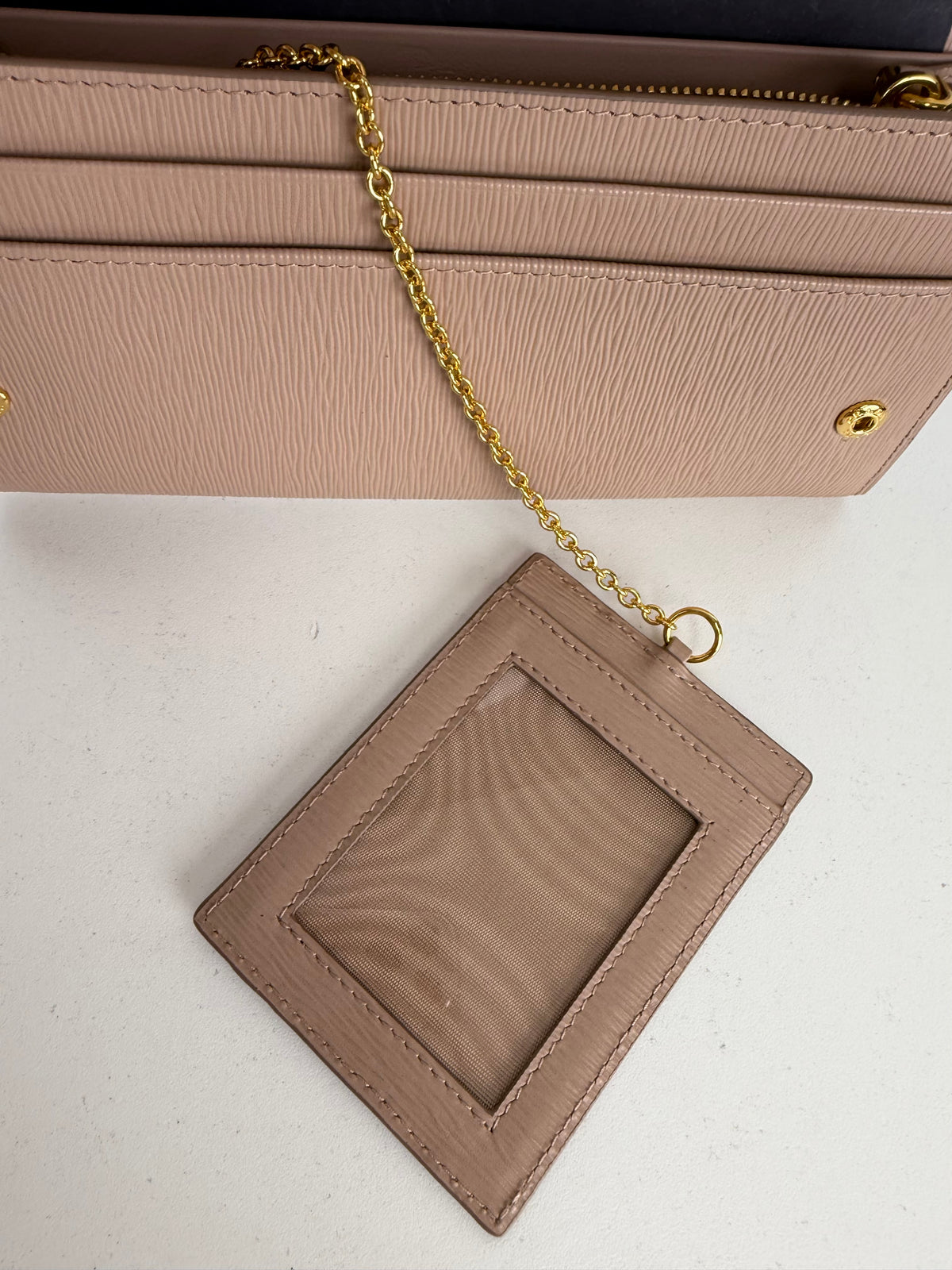 Prada Vitello Move Leather Continental Long Wallet in Dust Pink K-3