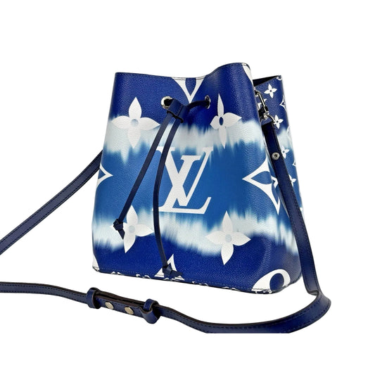 Louis Vuitton NeoNoe MM Bucket Bag in Blue Escale Monogram Canvas D-7