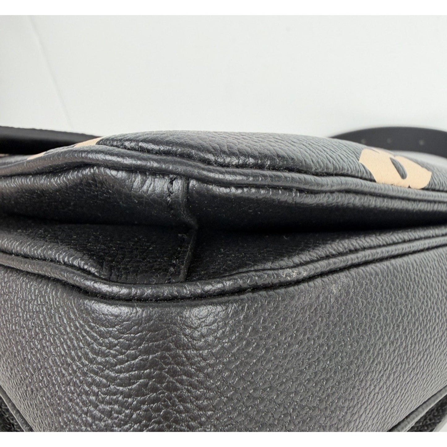 Louis Vuitton Pochette Metis Bag MM in Monogram Empreinte Black /Beige NFC D3
