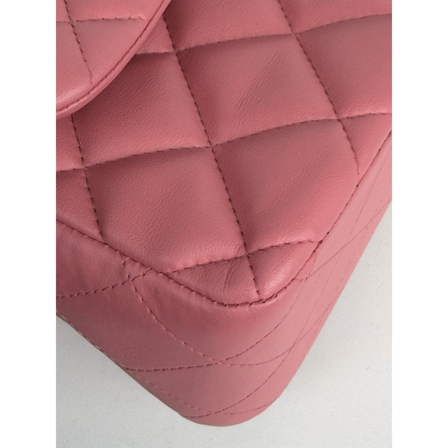 Chanel Jumbo Classic Double Flap Bag Pink Quilted Lambskin Leather 2013-2014 R1