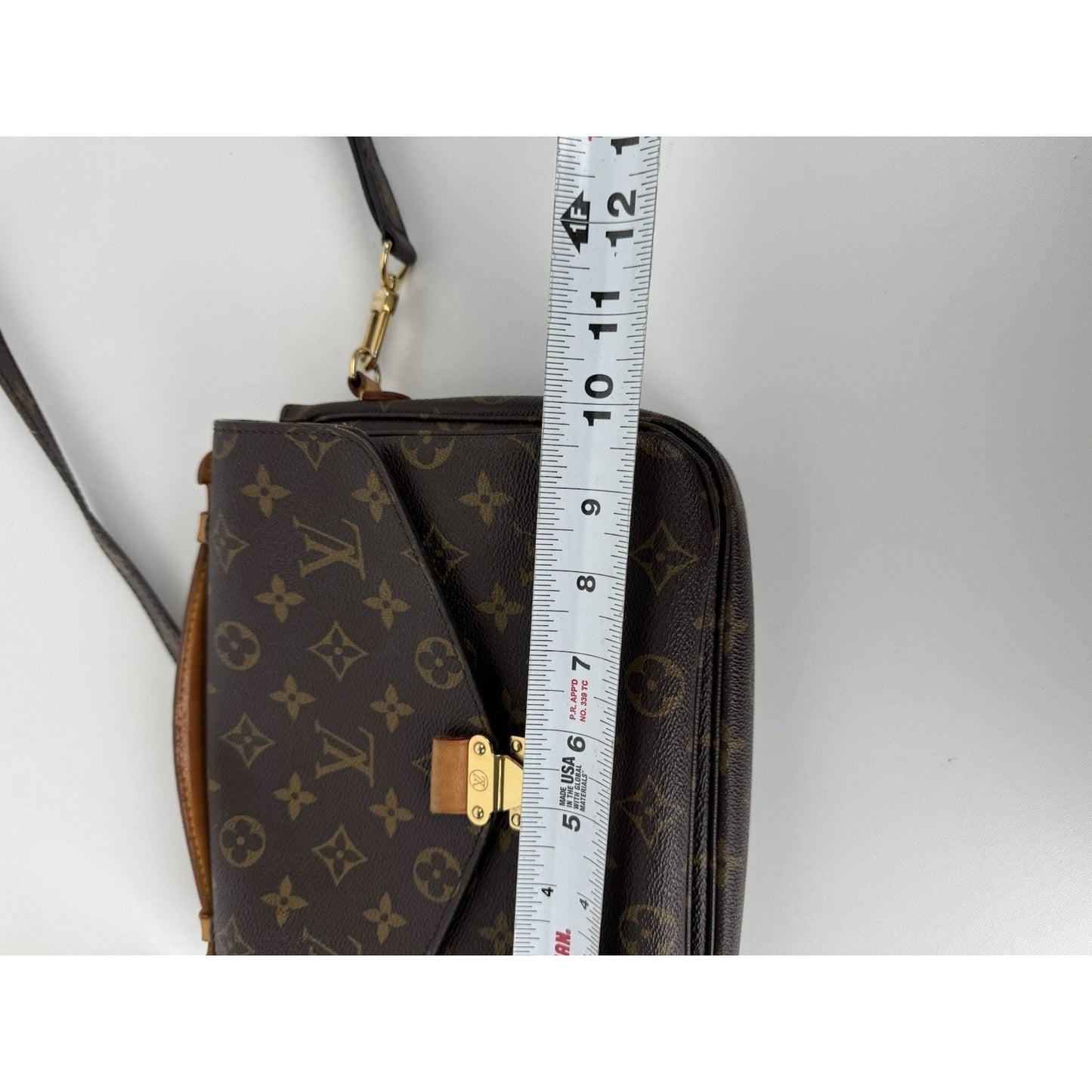 LOUIS VUITTON Pochette Metis Monogram Women's Shoulder Bag 2018 SD1158
