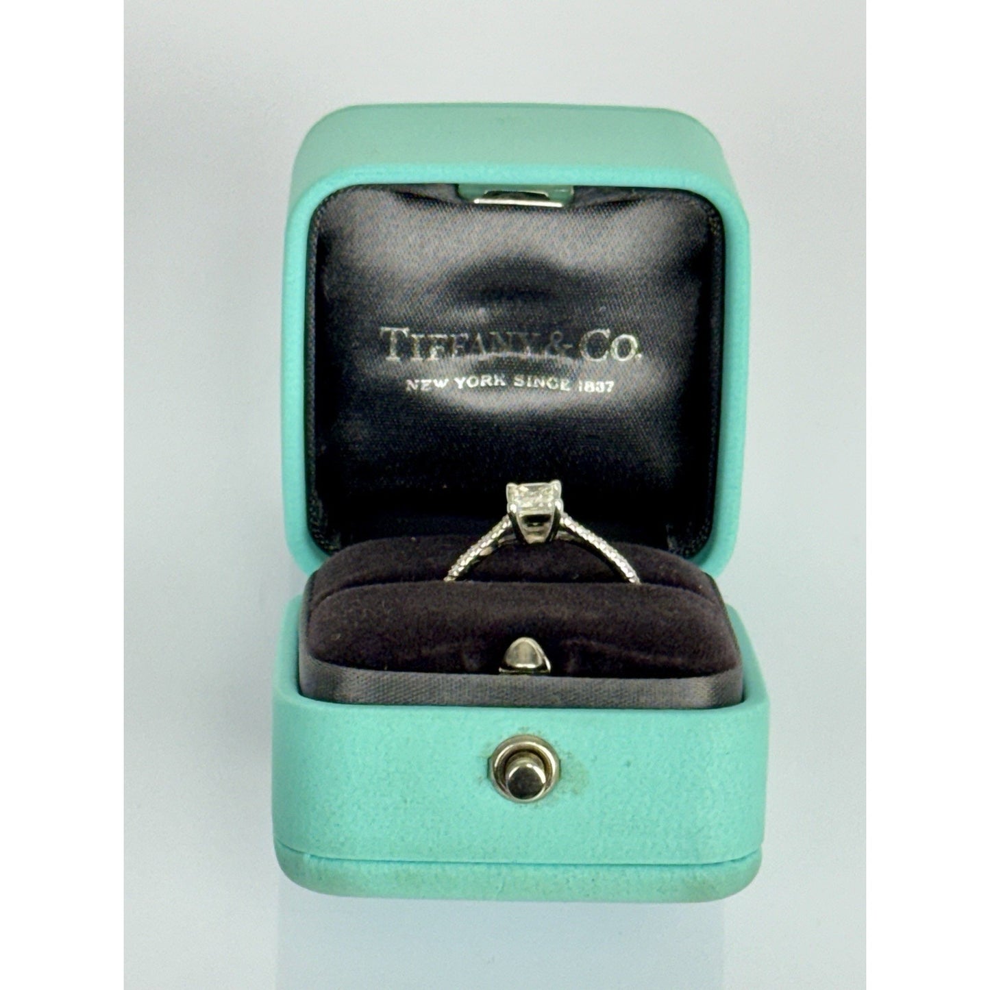 Tiffany & Co. 0.98ct Emerald Diamond Ring H/VS1 GIA Pt900 - MSRP $11,500