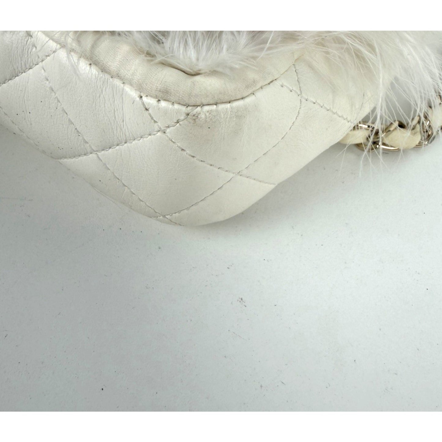 Chanel Quilted Flap Bag made with Fluffy White Feathers 2019 D-2