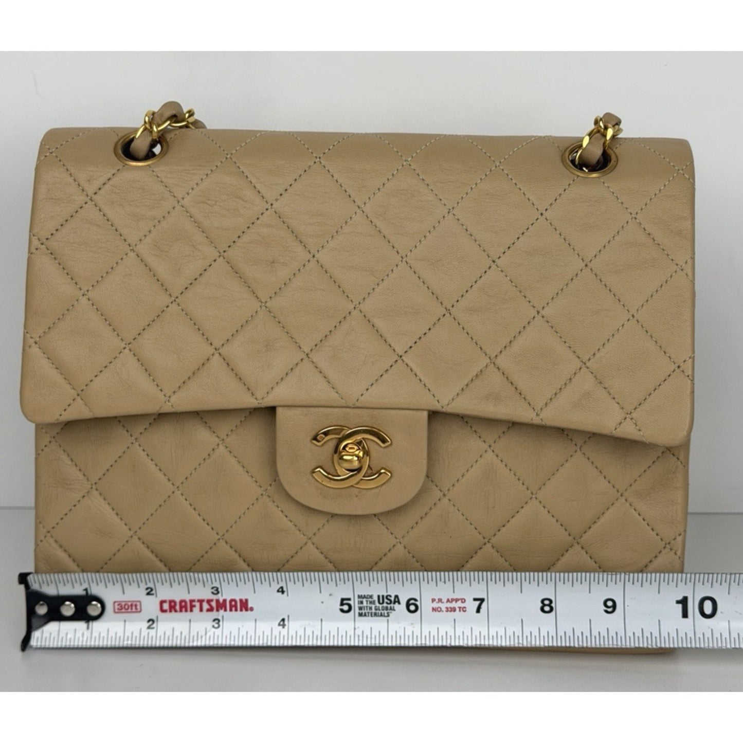 Chanel Vintage Medium Classic Flap Bag in Beige Lambskin Leather 1989-1991 F3