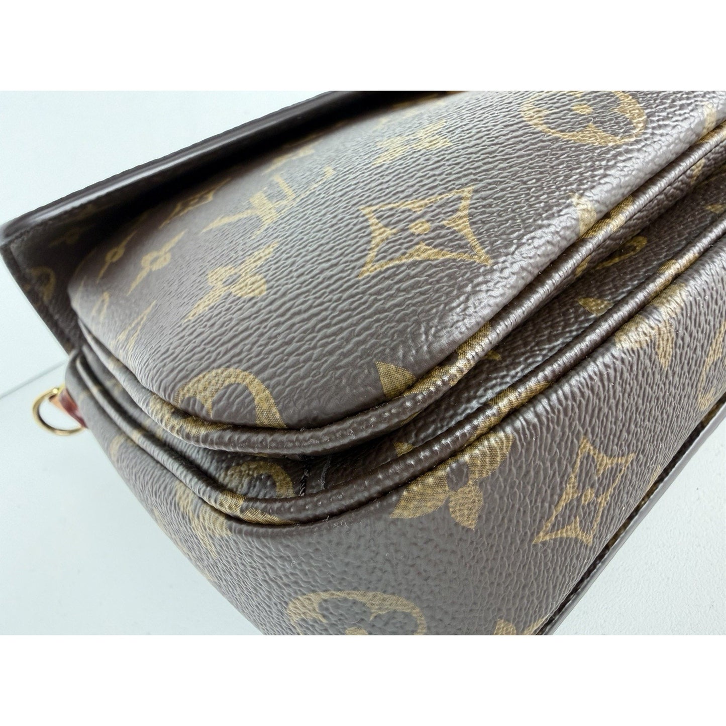 Louis Vuitton Pochette Metis Handbag in Brown LV Monogram Coated Canvas NFC B-4