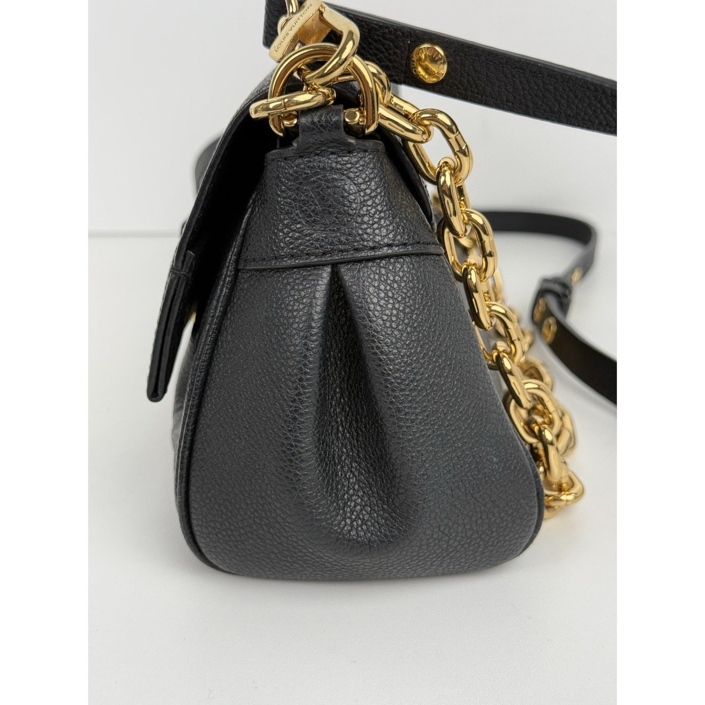 Louis Vuitton Favorite NM Handbag Monogram Empreinte Giant