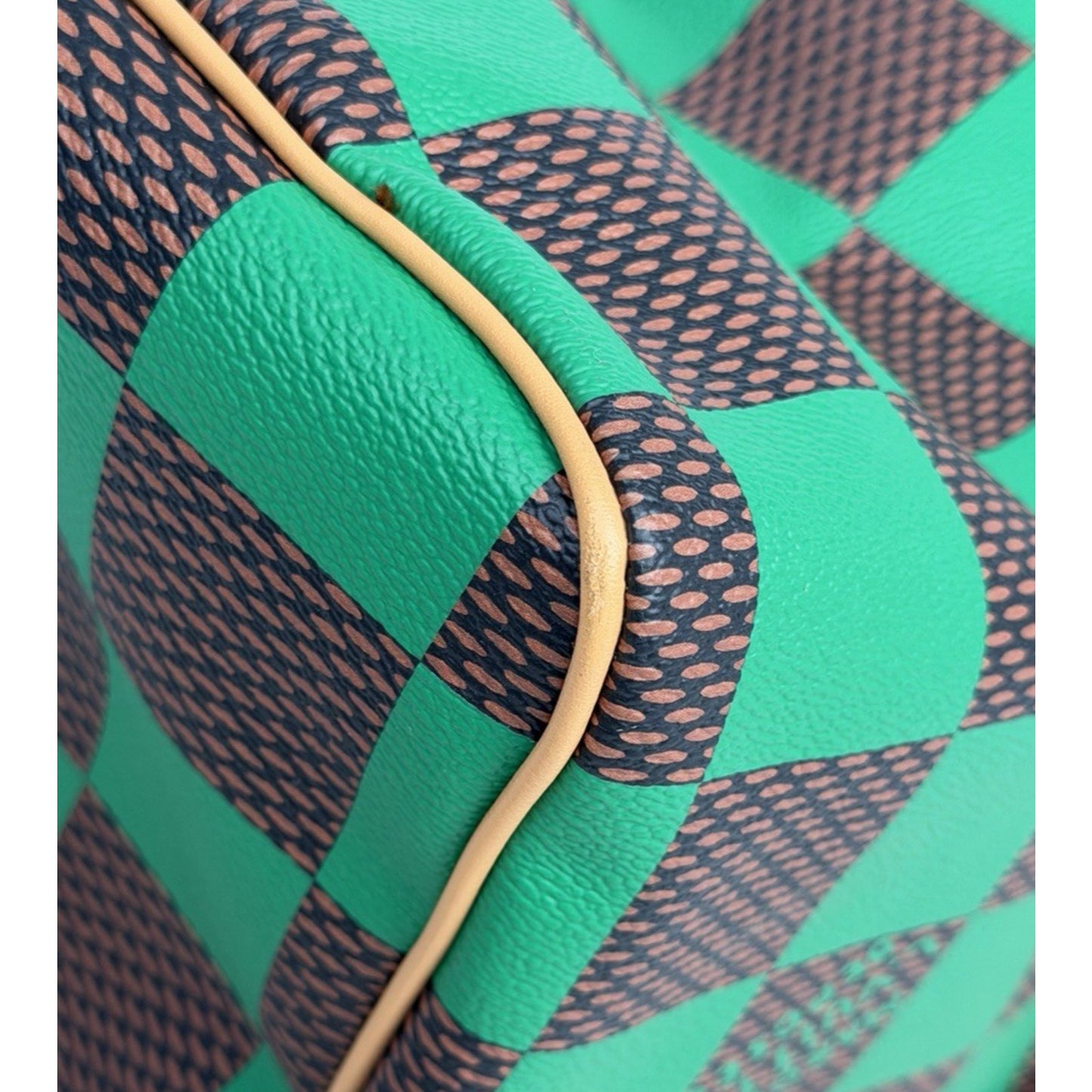 Louis Vuitton Speedy Bandouliere 40 Handbag Green Damier Microchipped