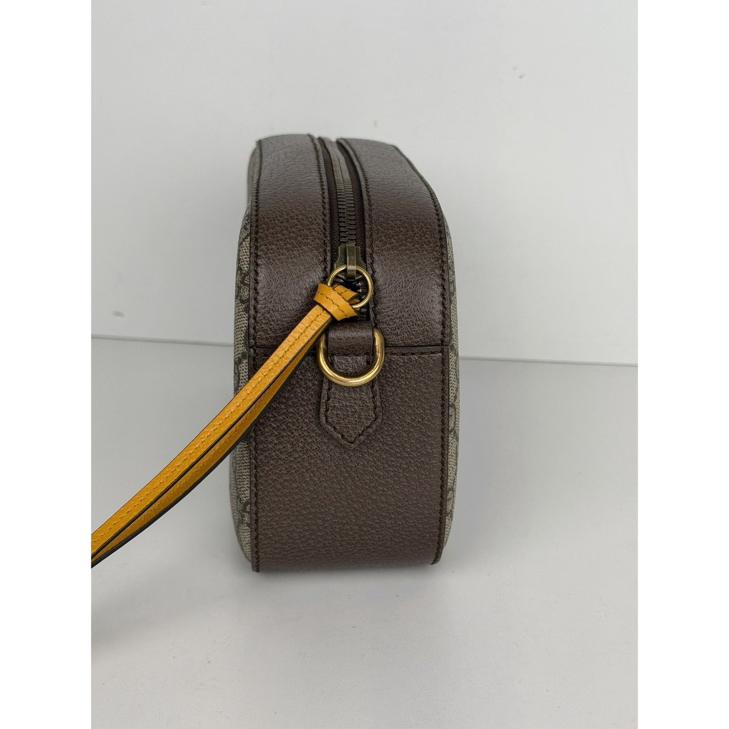Gucci Neo Vintage GG Supreme Camera Messenger Bag Coated Canvas & Leather Tag S