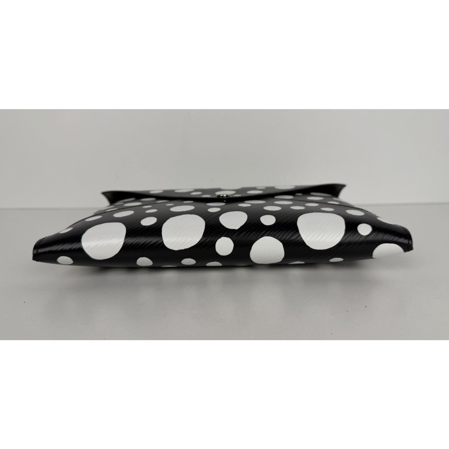 Louis Vuitton x Yayoi Kusama Kirigami Pochette Bag in Polka Dot Epi Leather B1