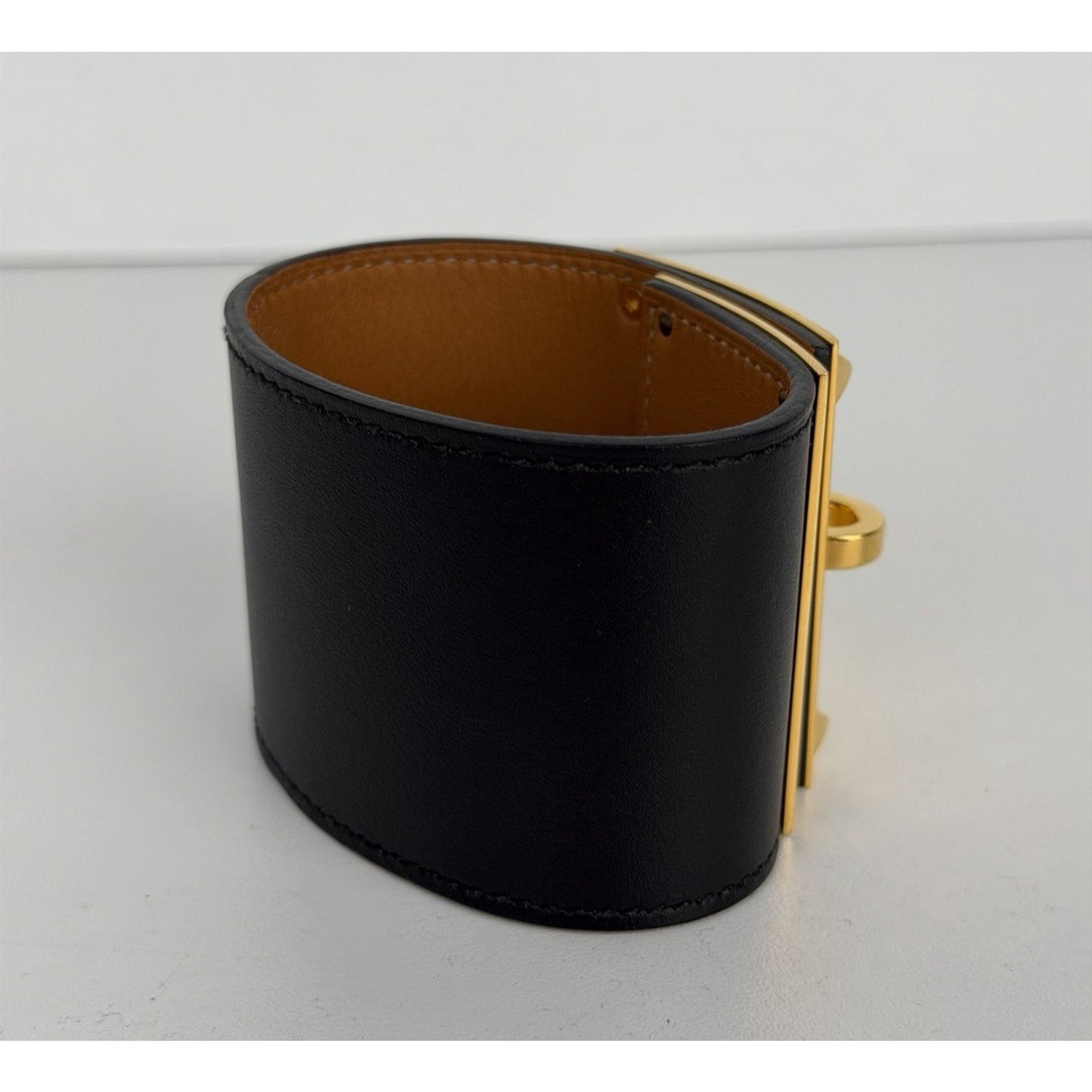 Hermes Kelly Dog Extreme Bracelet S Black Swift Leather Gold-Plated Pyramids S11