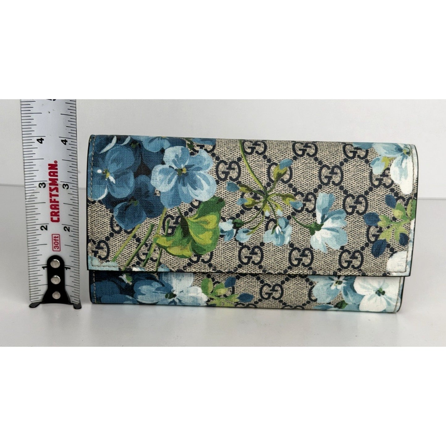 Gucci GG Supreme Monogram Blooms Continental Wallet in Coated Canvas K2