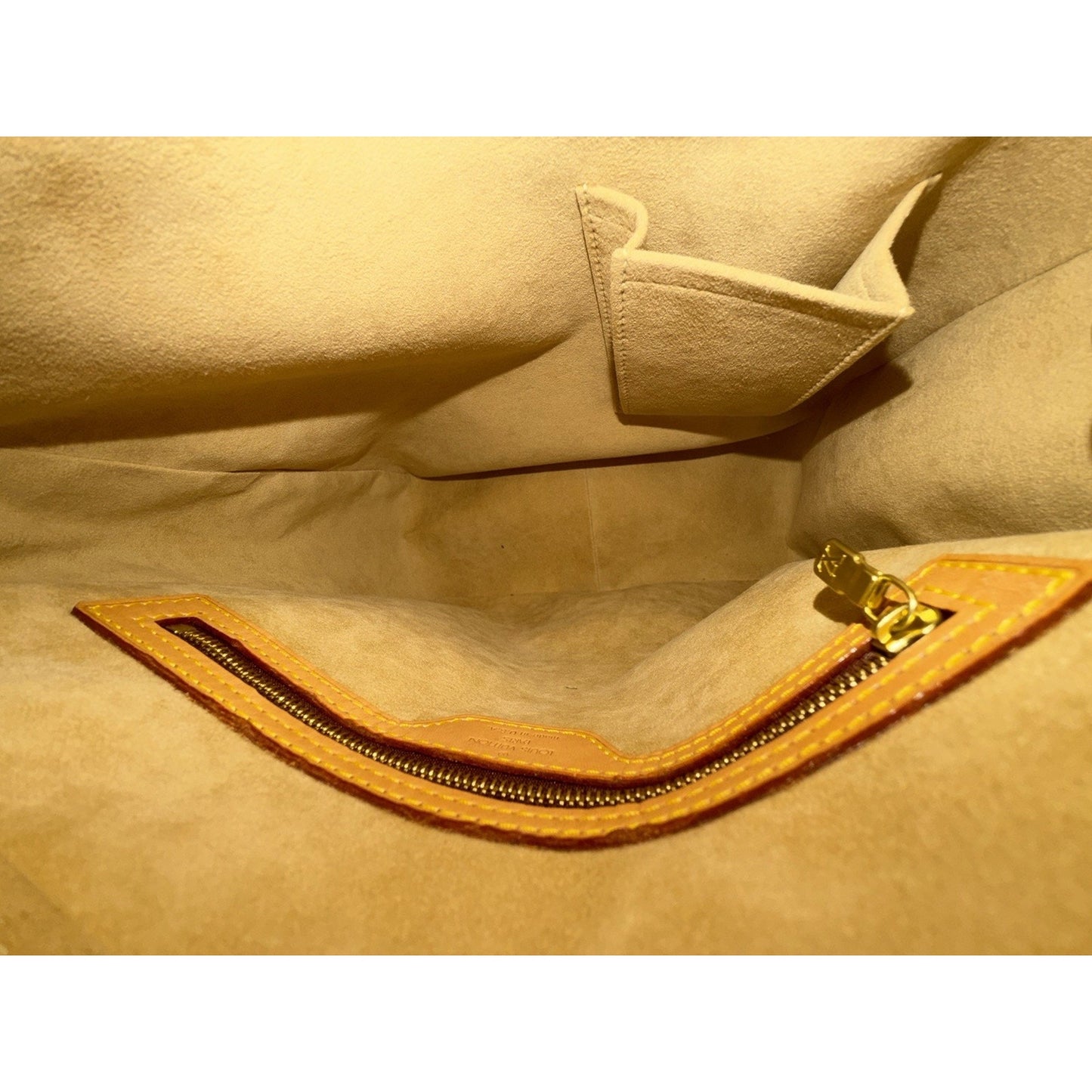 Louis Vuitton Monogram Looping GM Bag in Coated Canvas Vintage 2001 S