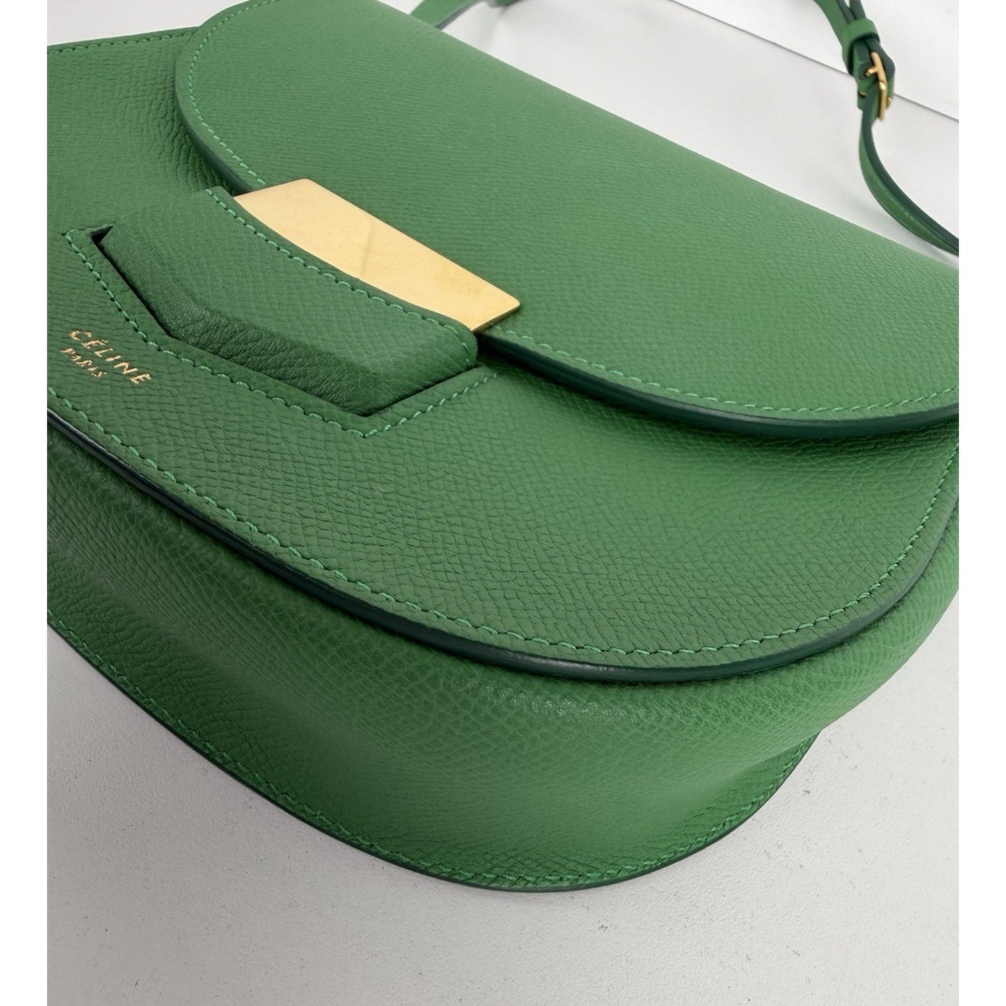 Celine by Phoebe Philo Trotteur Small Crossbody Bag in Grainy Green Leather S-08