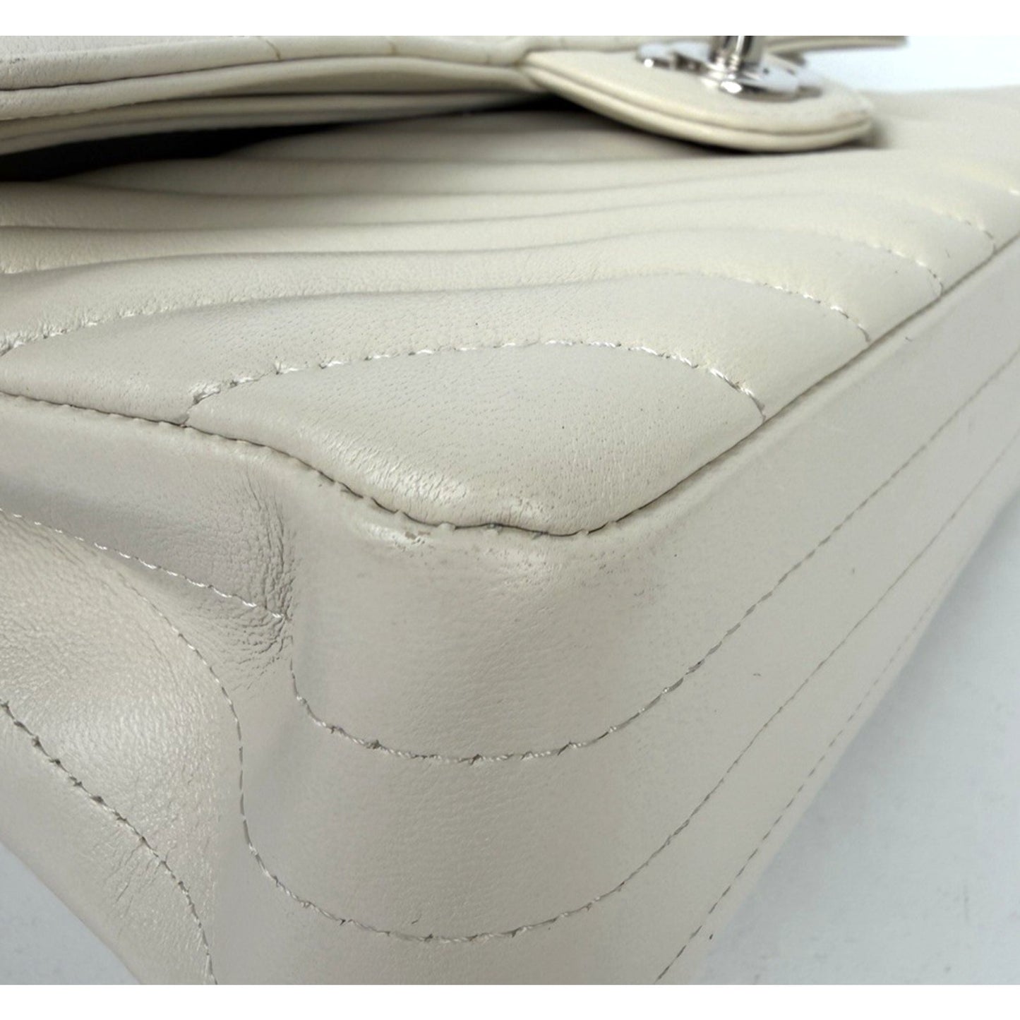 Chanel Small Classic Double Flap Shoulder Bag in Chevron Ivory Leather 2021 U2