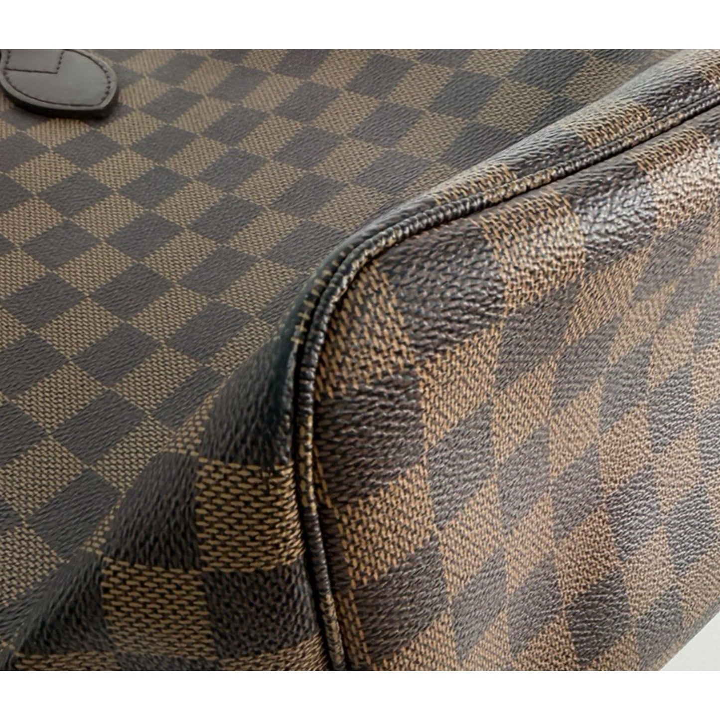 Louis Vuitton Neverfull MM Tote Bag in Damier Ebene Coated Canvas 2008 S