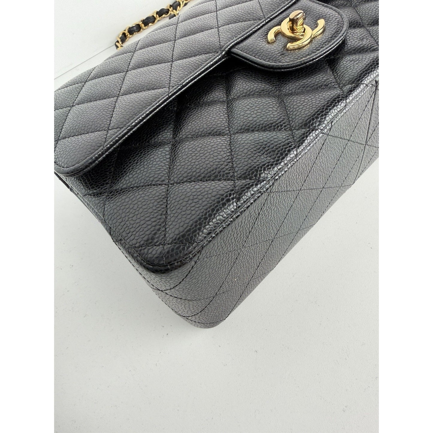 Chanel Classic Double Flap Shoulder Bag Jumbo in Black Caviar Leather 2025 dR-1