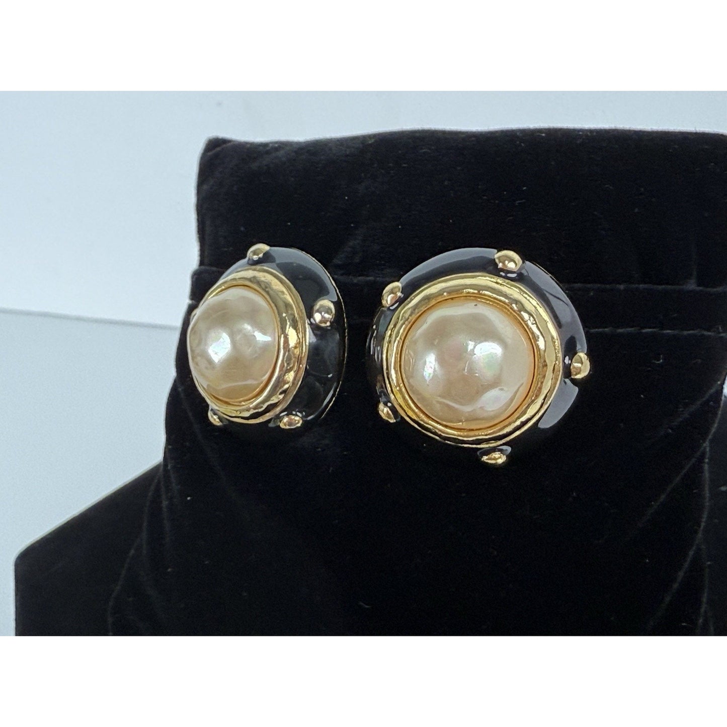 Chanel Vintage Faux Pearl Earrings Clip-On Gold