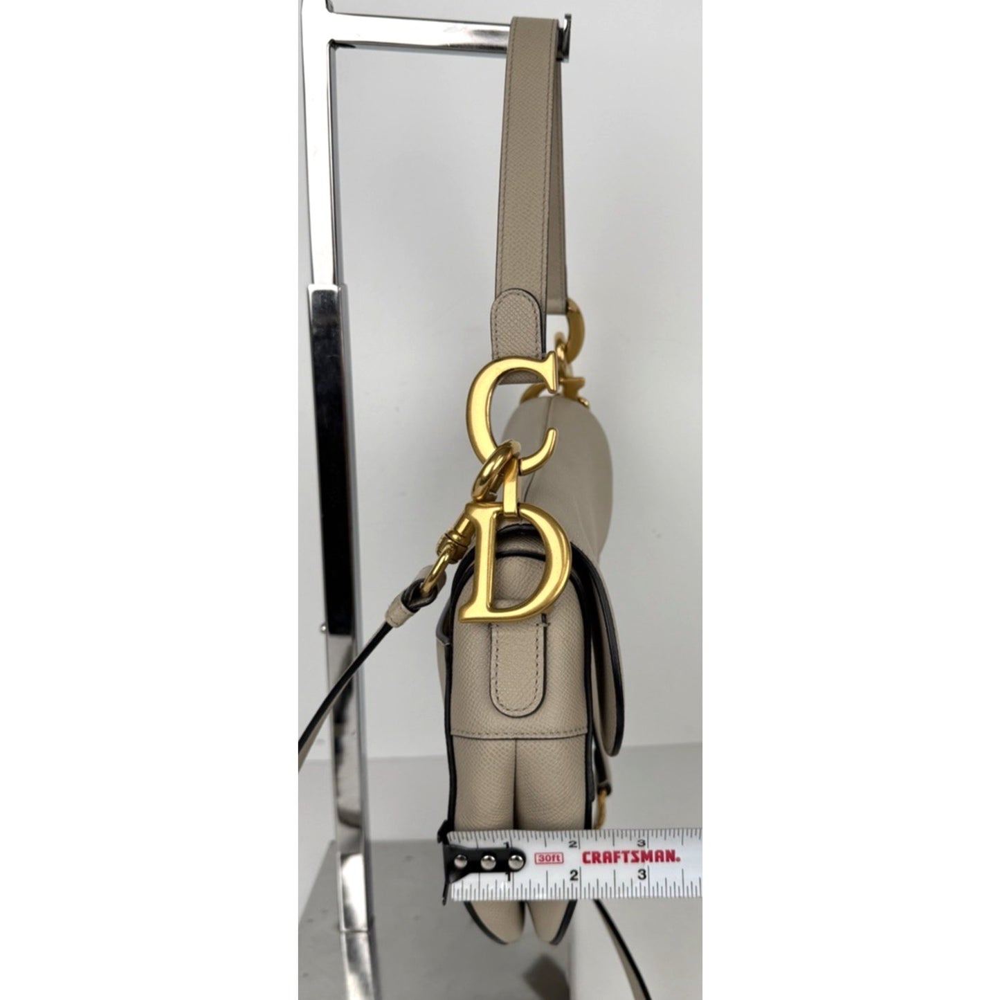 Christian Dior Saddle Medium Bag in Warm Taupe Grained Calfskin Leather 2023 E-3