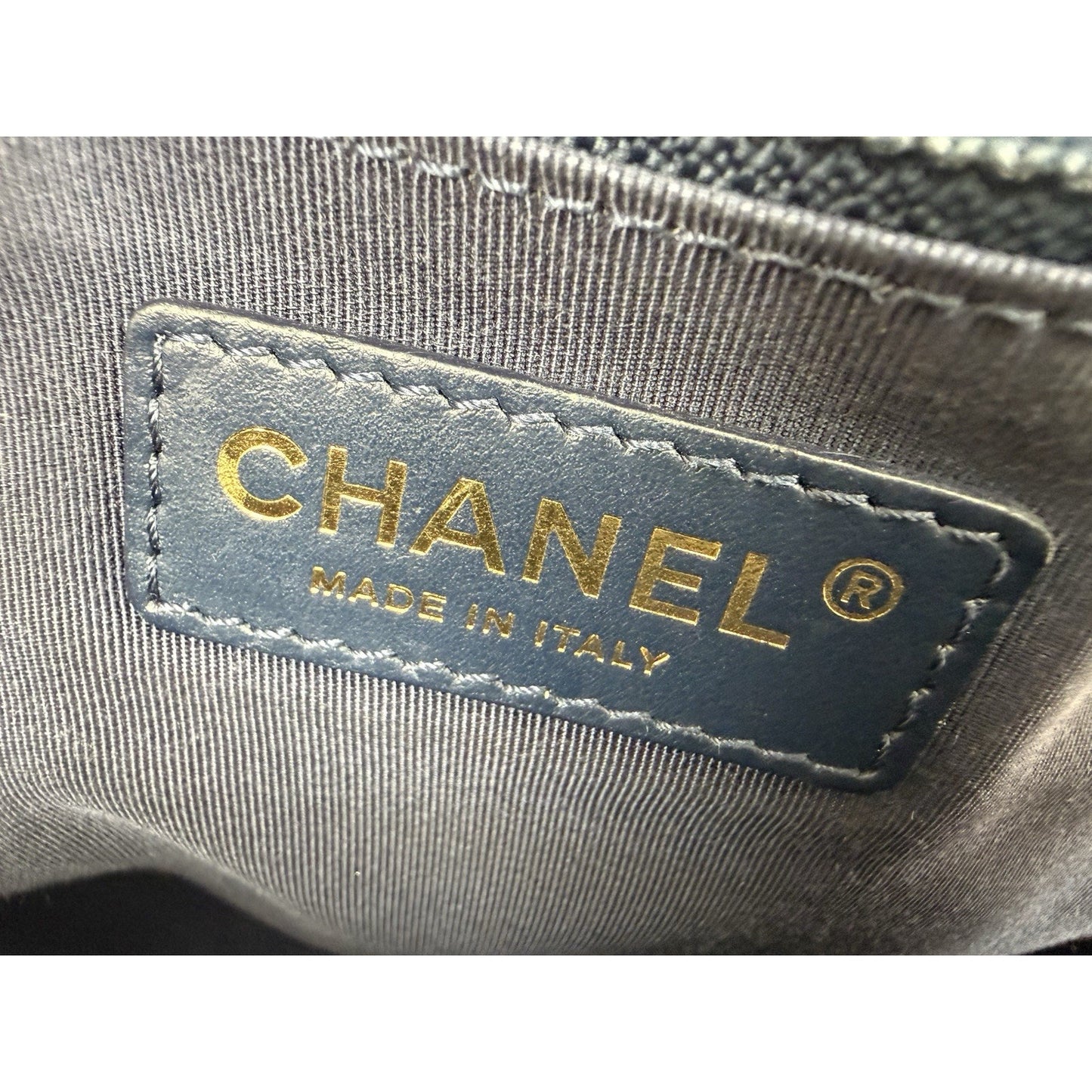 CHANEL Calfskin Quilted CC Medium Vanity Case Navy Blue Gold Hardware B-5