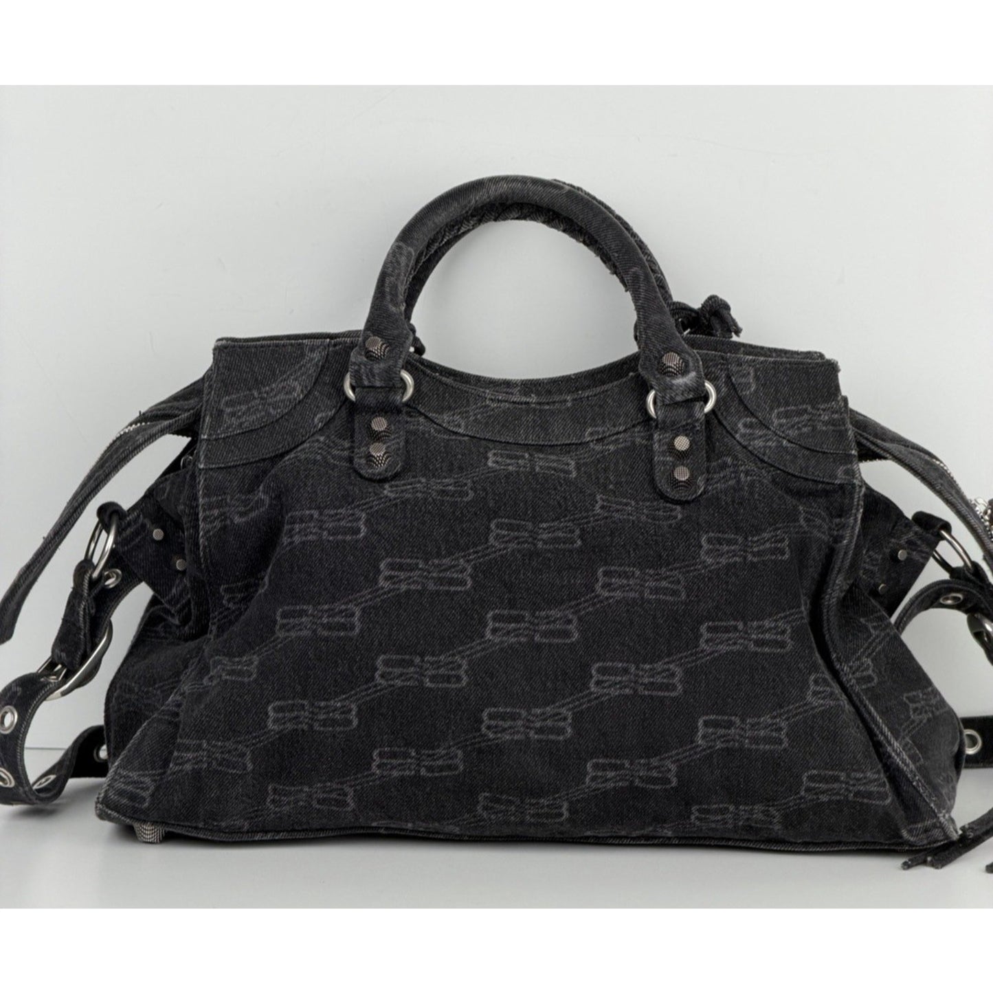 Balenciaga Neo Cagole City Handbag Medium in Washed Denim BB Monogram D5
