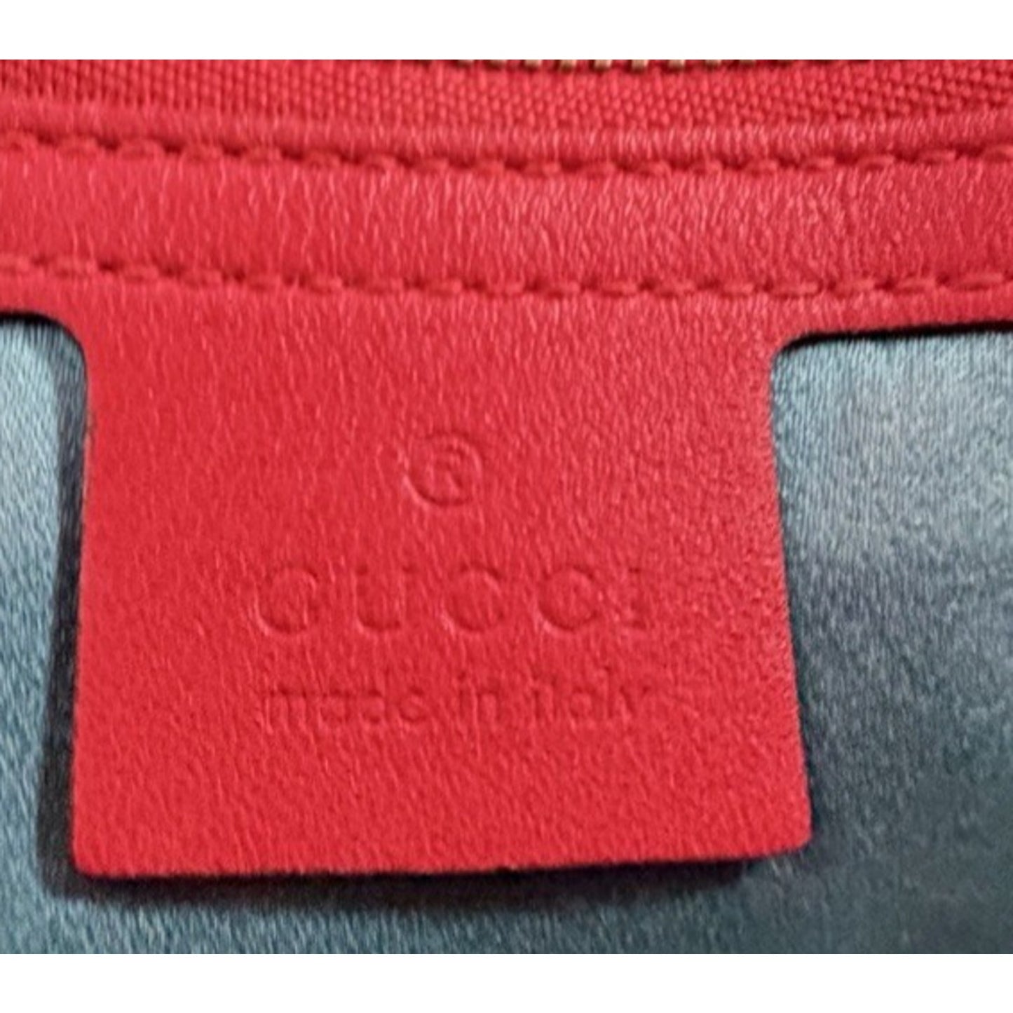 Gucci GG Marmont Medium Shoulder Bag in Red Velvet Gold HW S-08