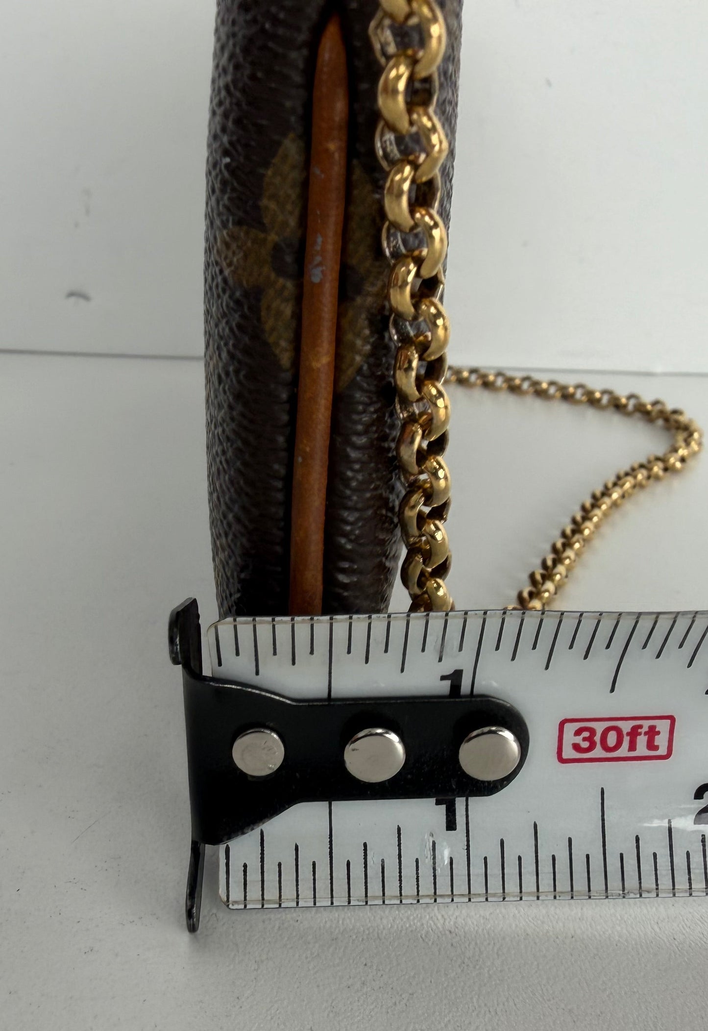 Louis Vuitton Monogram Pochette Milla Bag MM in Brown LV Monogram Canvas 2011 S-10