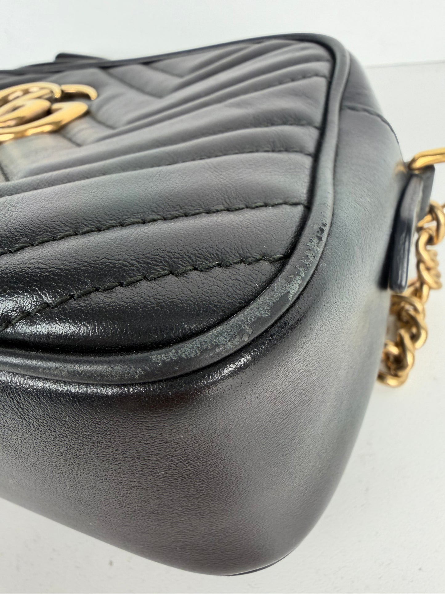 Gucci GG Marmont Small Camera Bag in Black Quilted Leather S