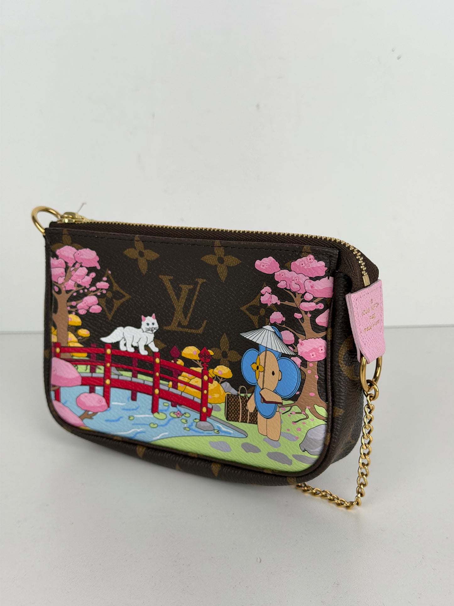 Louis Vuitton Christmas Animation Japanese Garden Mini Pochette Accessories Bag in LV Monogram Canvas 2021 YS-10