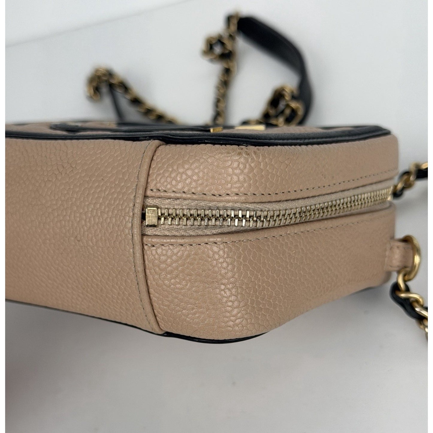 Chanel Filigree Vanity Mini Clutch Quilted Caviar Leather 2018-2019 D9