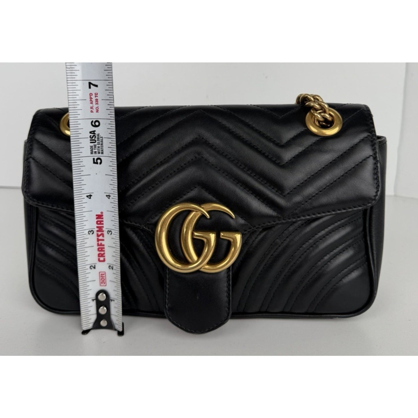 Gucci GG Marmont Matelasse Shoulder Small Bag in Black Quilted Leather S-07