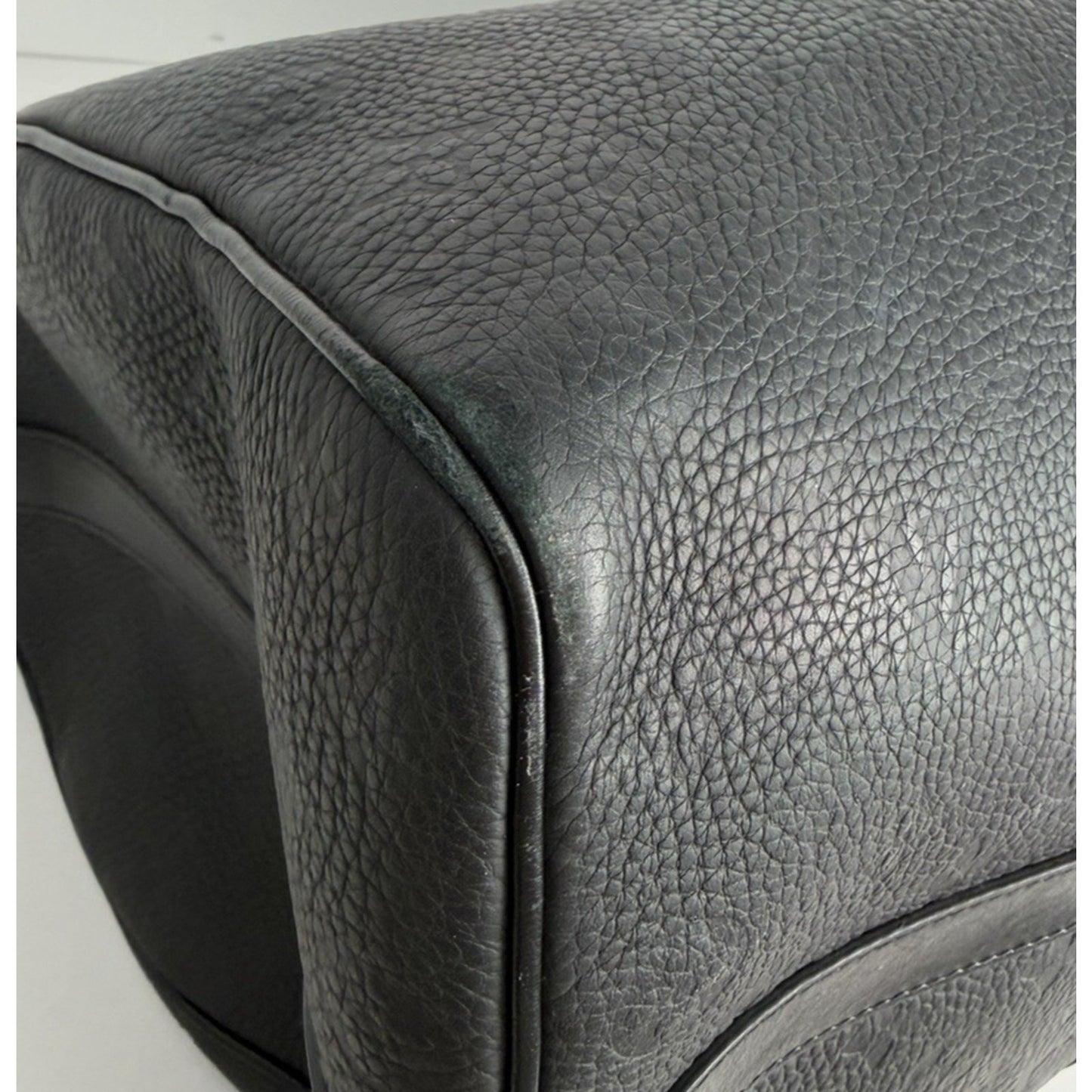 Louis Vuitton Keepall Bandouliere 50 Bag in Black Grained Leather NFC S