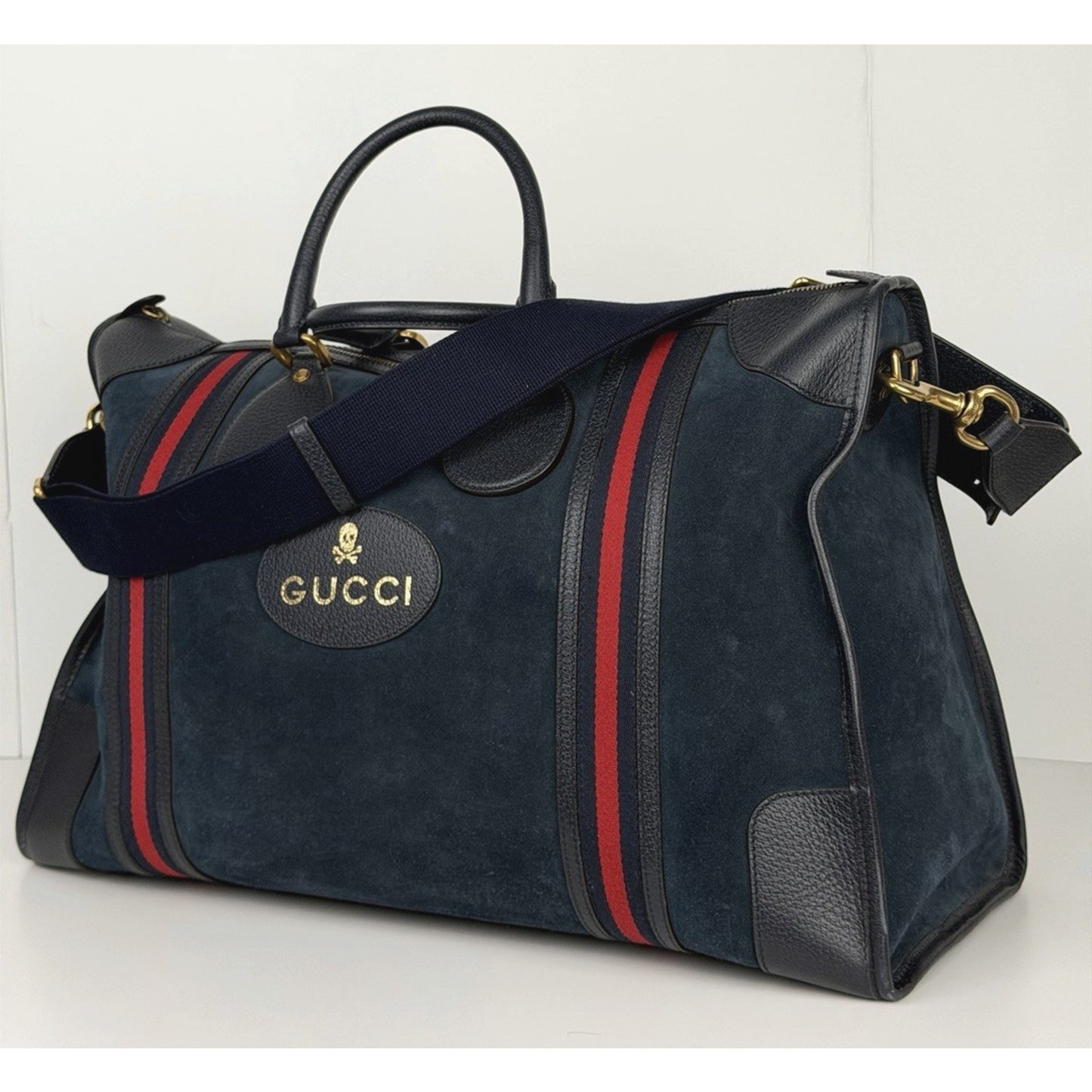 Gucci Neo Vintage Duffle Bag Medium in Dark Blue Suede With Leather Trim
