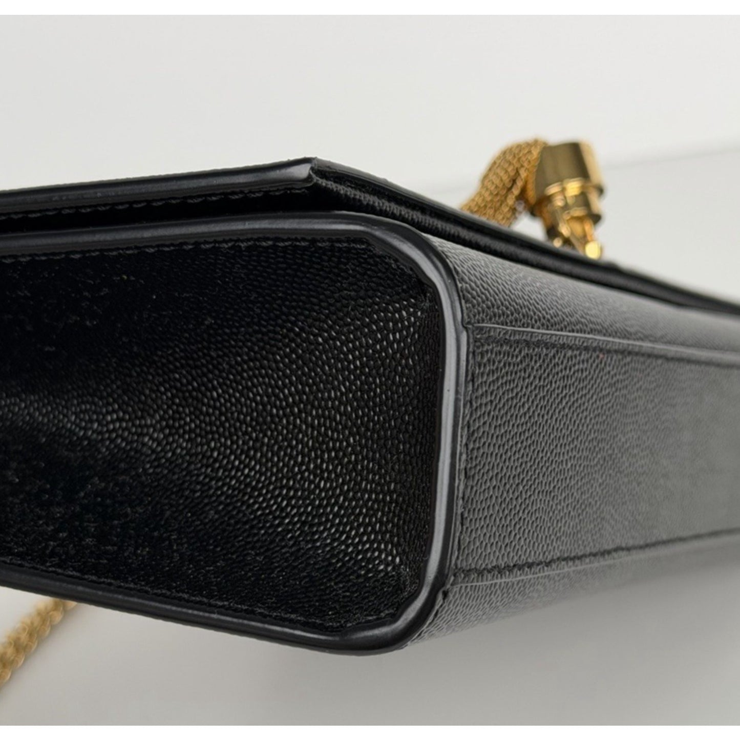 Saint Laurent Medium Kate Tassel Shoulder Bag in Black Calfskin Leather D9