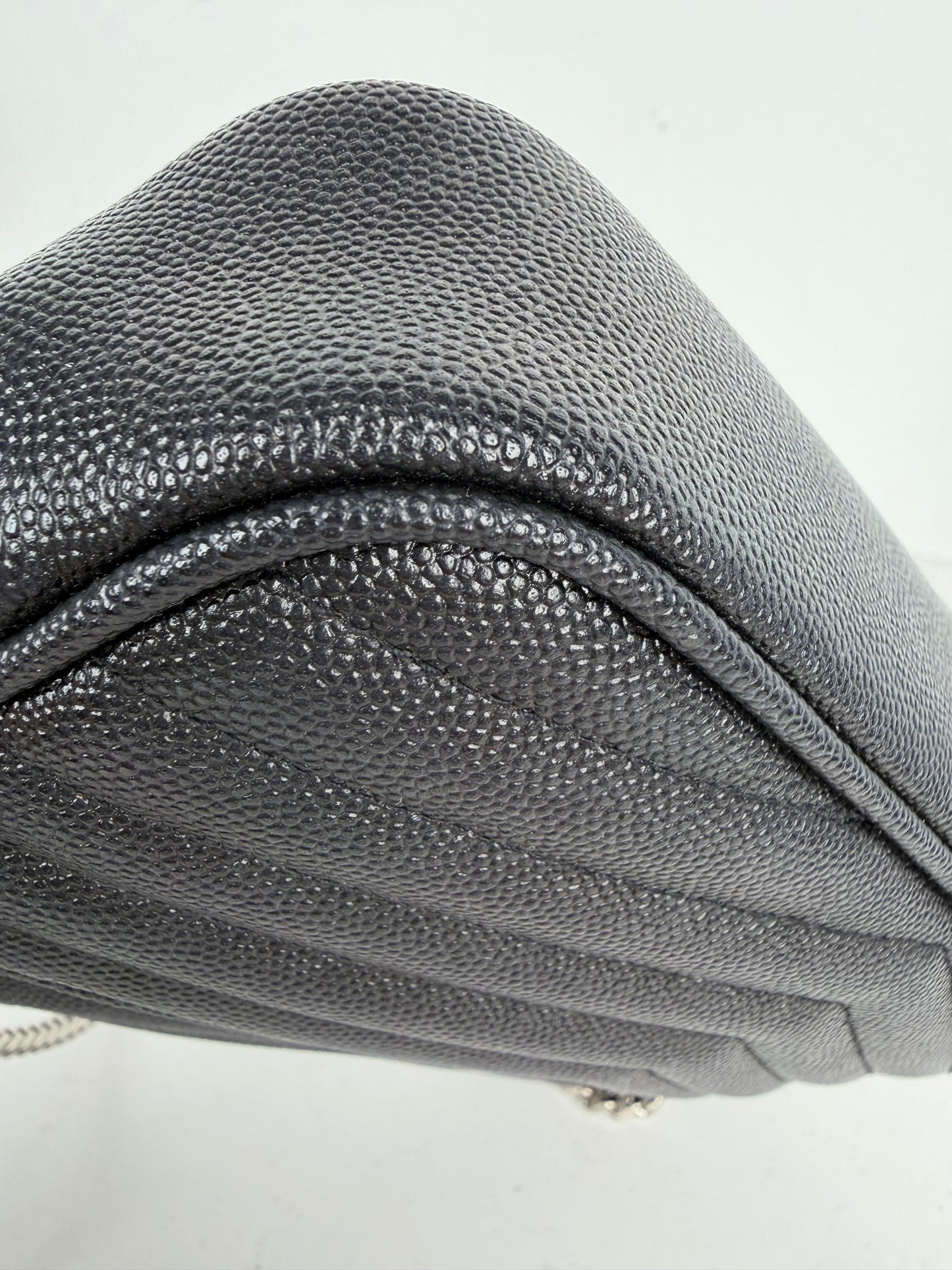 Saint Laurent Lou Camera Bag Mini in Black Quilted Grain De Poudre Leather YS-10
