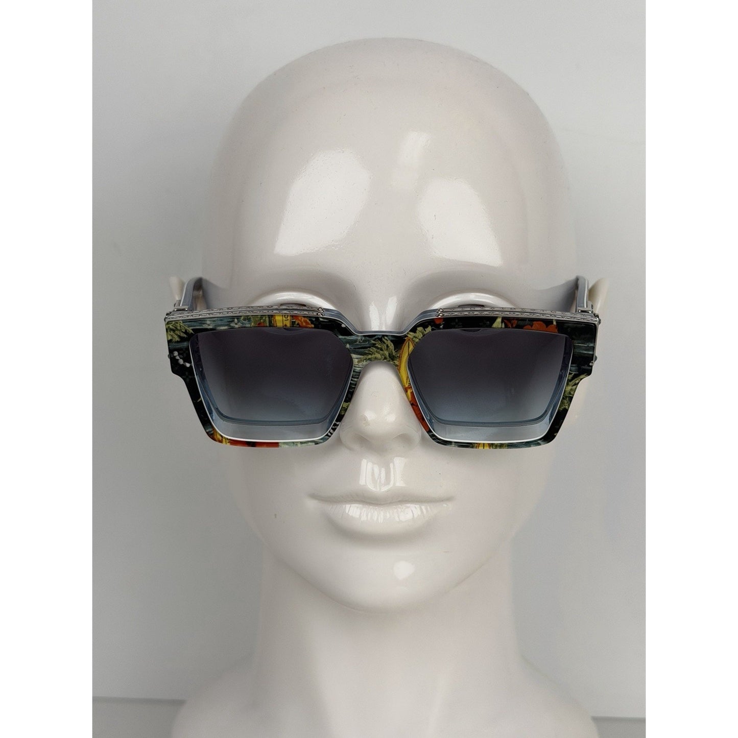 Louis Vuitton 1.1 Millionaires Surfin' Monogram Sunglasses in Blue Tortoiseshell