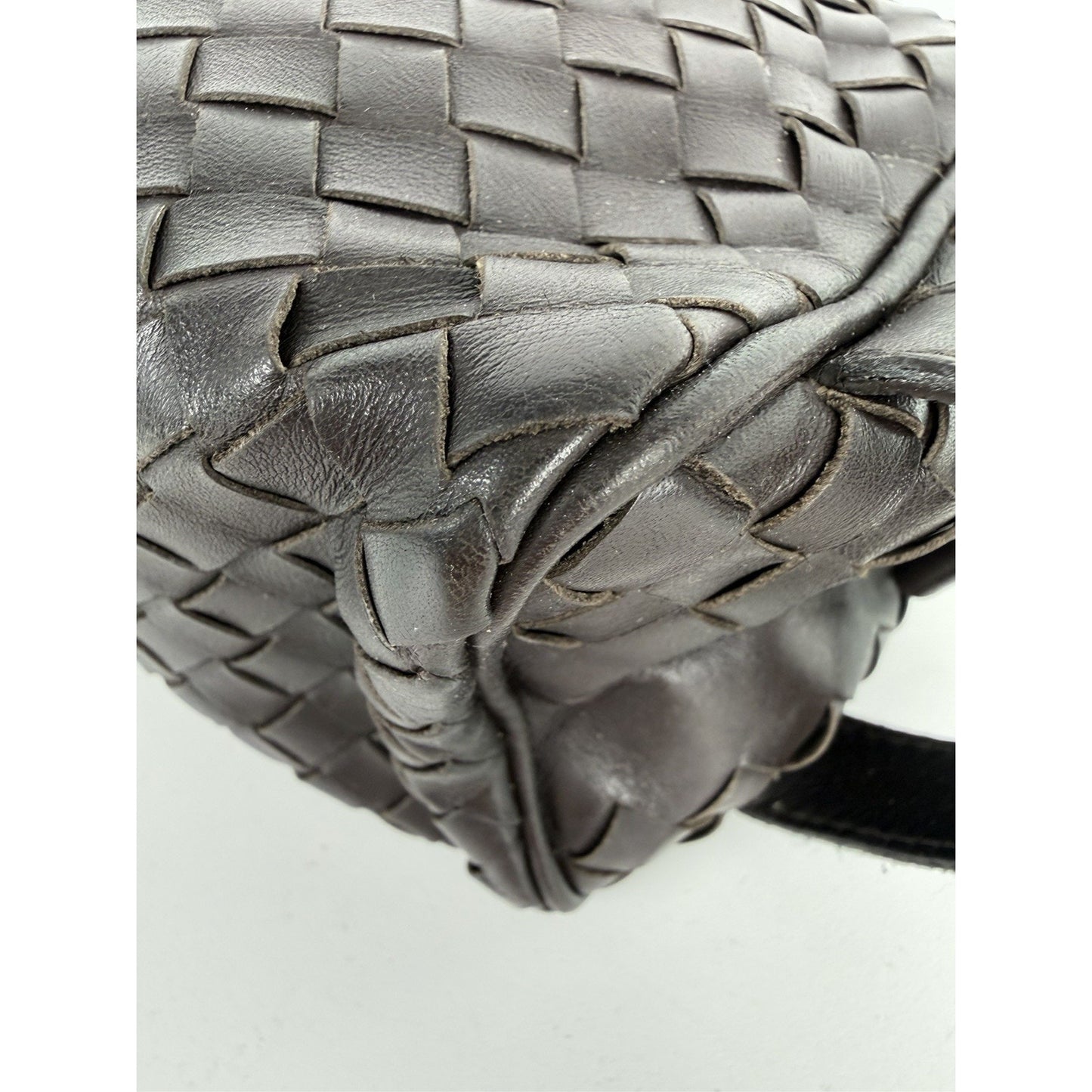 Bottega Veneta Toiletry Case Wrist Bag in Dark Brown Intrecciato Leather S-07
