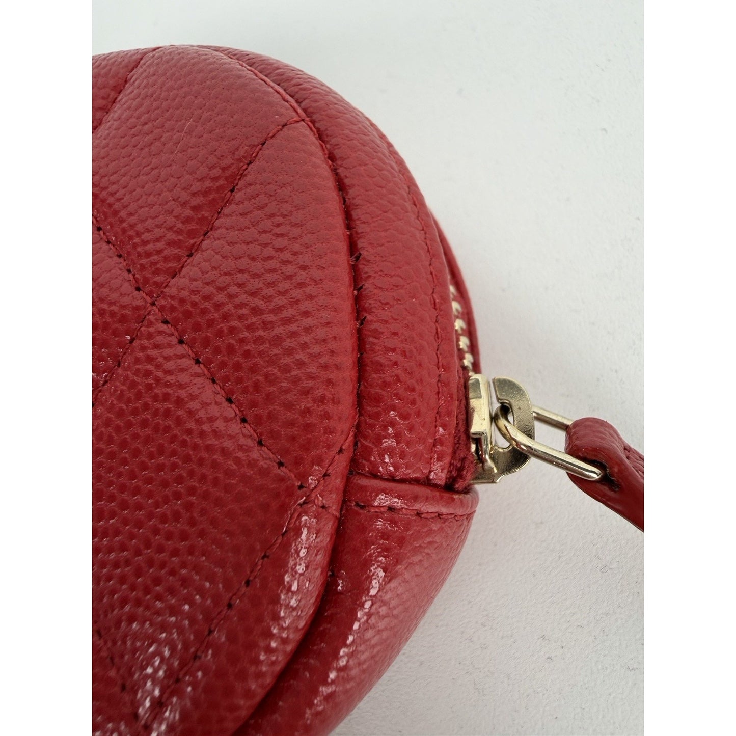 Chanel Round Coin Purse Red Quilted Caviar Leather & Gold-tone Hardware 2019 K2