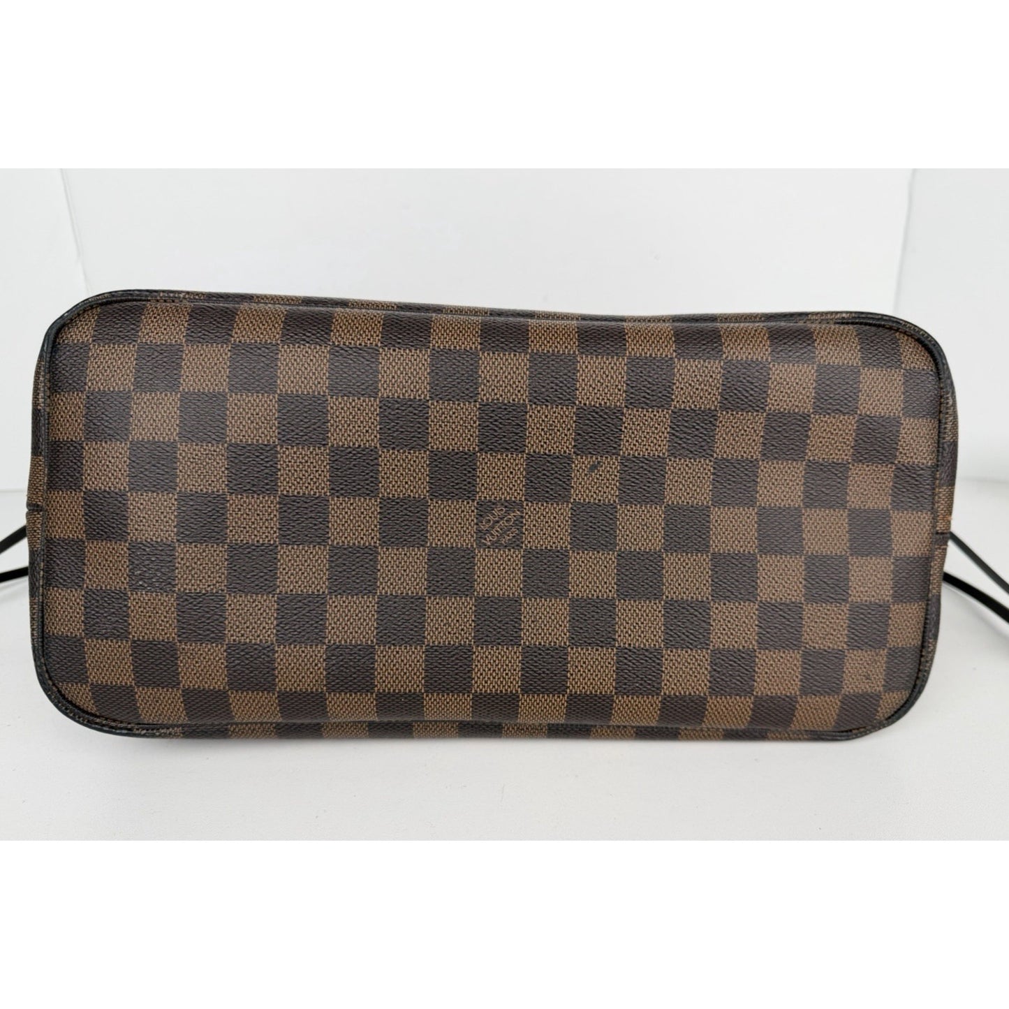 Louis Vuitton Neverfull MM Tote Bag in Damier Ebene Coated Canvas 2017 S