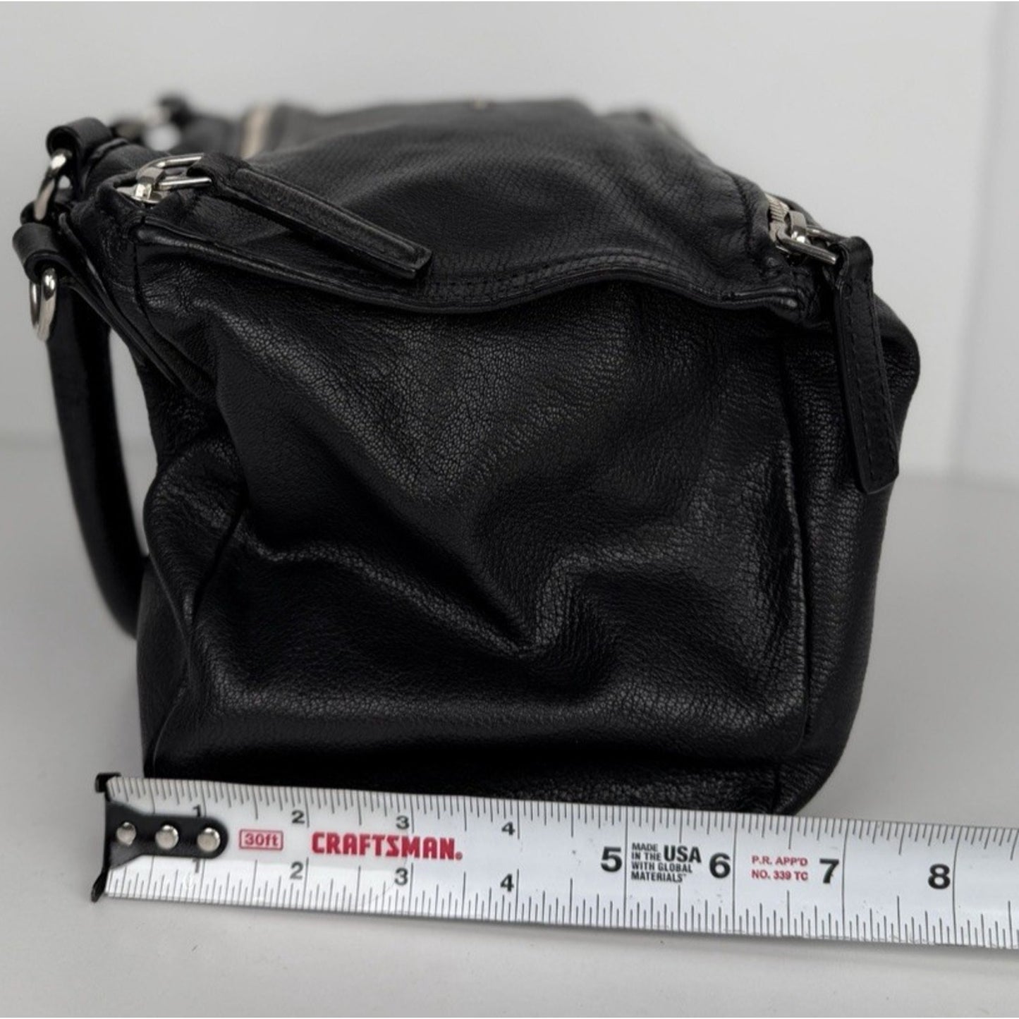 Givenchy Pandora Shoulder Bag Medium in Black Leather with Detachable Strap S17