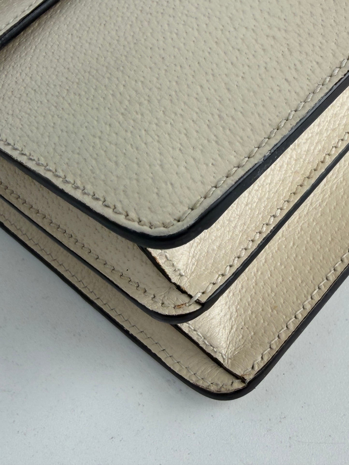Gucci Dionysus Small Shoulder Bag in White Calfskin Leather YE-6
