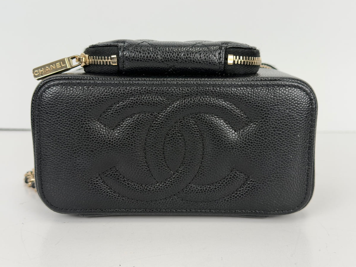 Chanel Pocket Vanity Case Top Handle Bag in Black Quilted Caviar Leather NFC YC-4