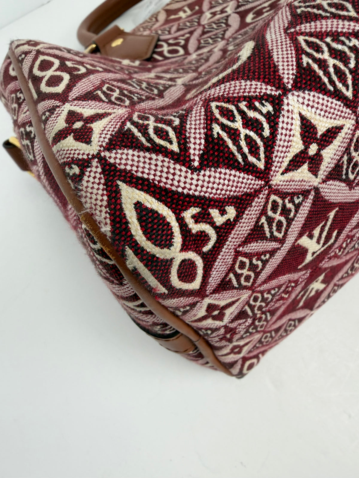 Louis Vuitton "Since 1854" Speedy Bandouliere 25 Handbag in Burgundy Monogram Jacquard 2020 YC8