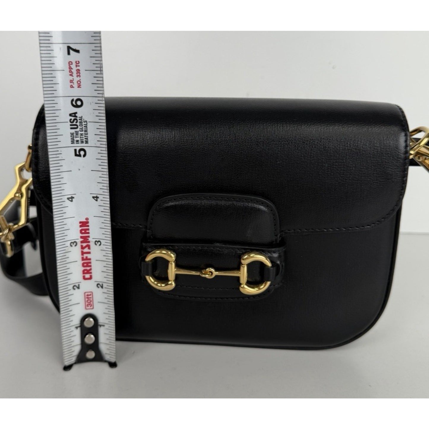 Gucci Horsebit 1955 Shoulder Bag in Black Leather Gold HW E-8