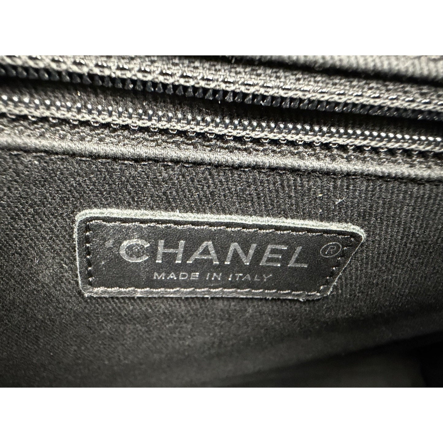 Chanel CC Delivery Tote Bag Large Black Quilted Glazed Leather 2015-2016 B6