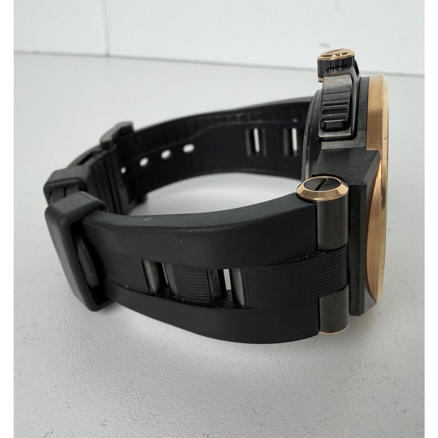 Bvlgari Diagono Ultranero Chronographe Watch in Rose Gold Bezel & Black Dial