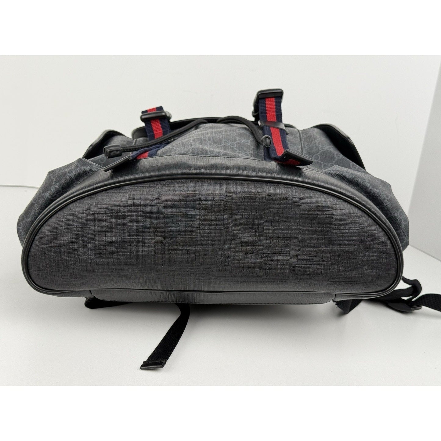 GUCCI GG Supreme Black Canvas Backpack