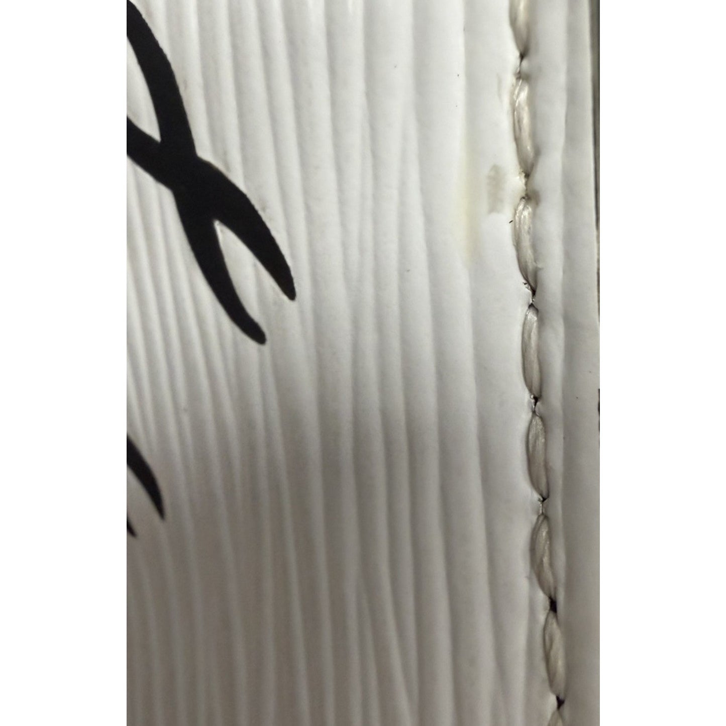 Louis Vuitton Trunk Clutch Crossbody Bag in Black & White Epi Leather NFC C-1